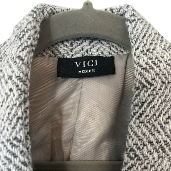 VICI Heather Gray Herringbone Mid Length Open Coat Size Medium